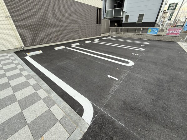 West Solaの物件外観写真